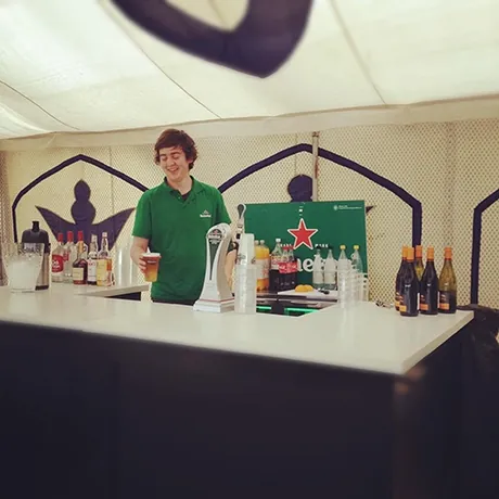 cocktail bartender