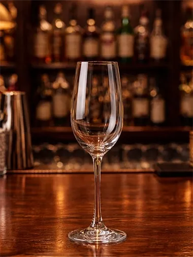champagne flute glassware
